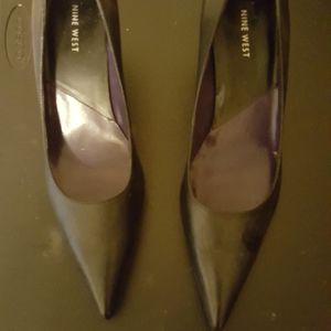 Black ninewest heels size 11